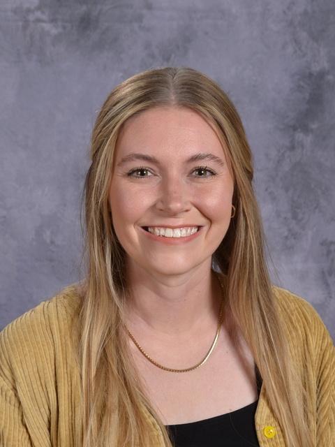 Lindsey Halwes - PCMS Teacher of the Year | Plainfield Community Middle ...