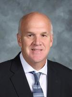 Olinger receives prestigious leadership award